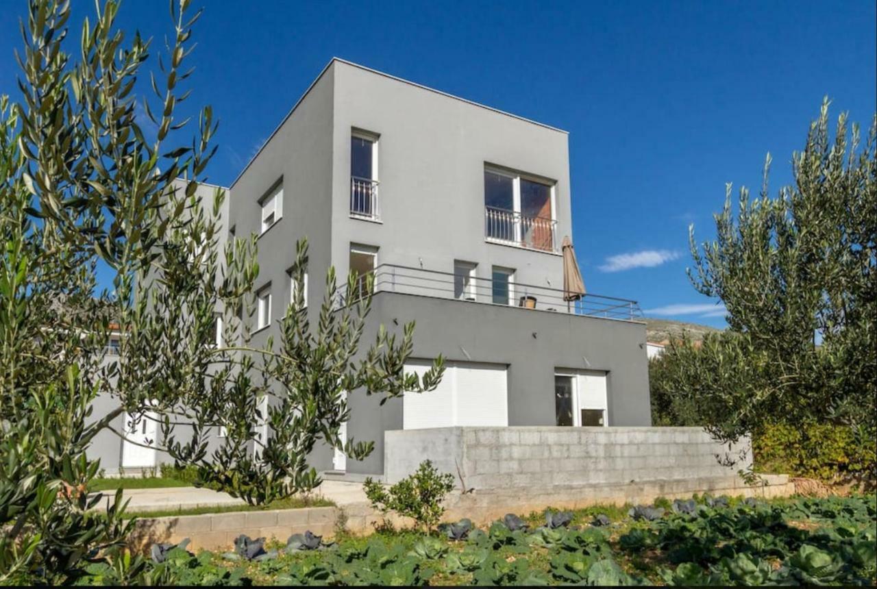 Casa Llena Apartamento Seget Vranjica Exterior foto