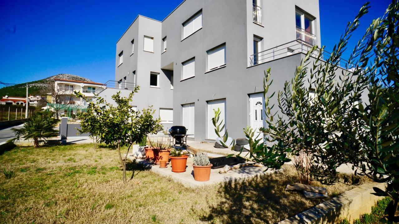 Casa Llena Apartamento Seget Vranjica Exterior foto